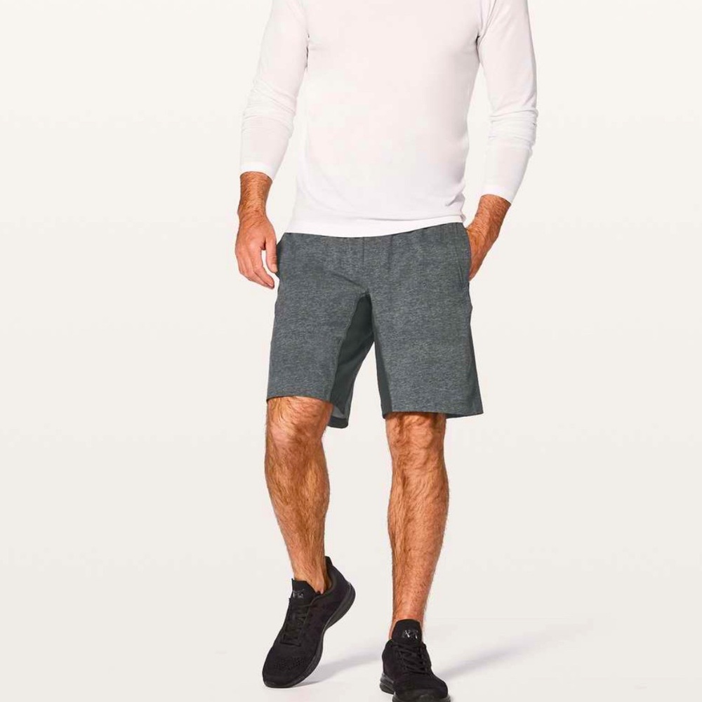 Lululemon T.H.E. Short *Luxtreme Liner 11”
Heathered Texture Printed Grey